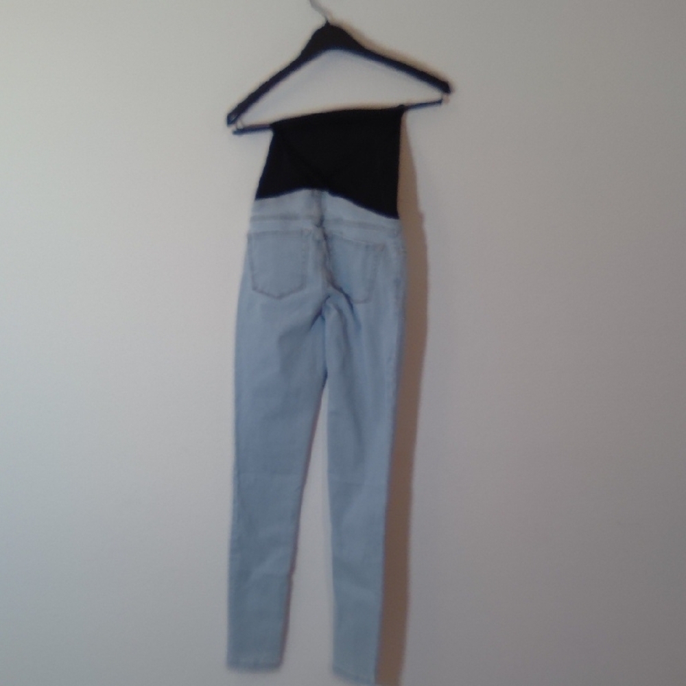 Isabel Maternity by Ingrid & Isabel Light Blue Jeans - Picture 3 of 4